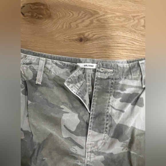 Grlfrnd cargo camo denim in maxwell size 28 - Picture 7 of 11